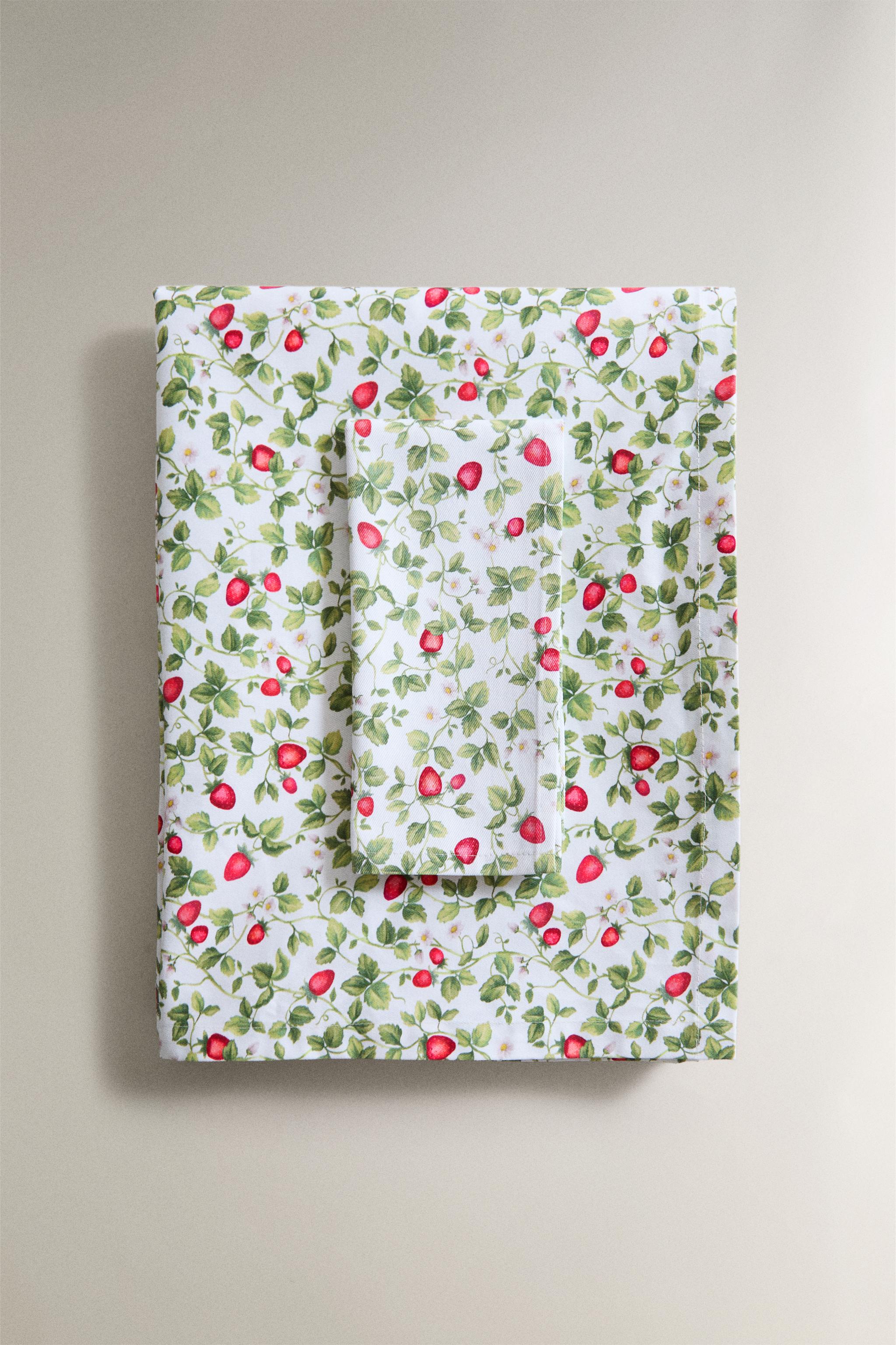 NAPPE ENDUITE FRAISES